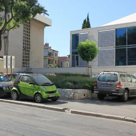 Apartamento With Wifi - 7907 *